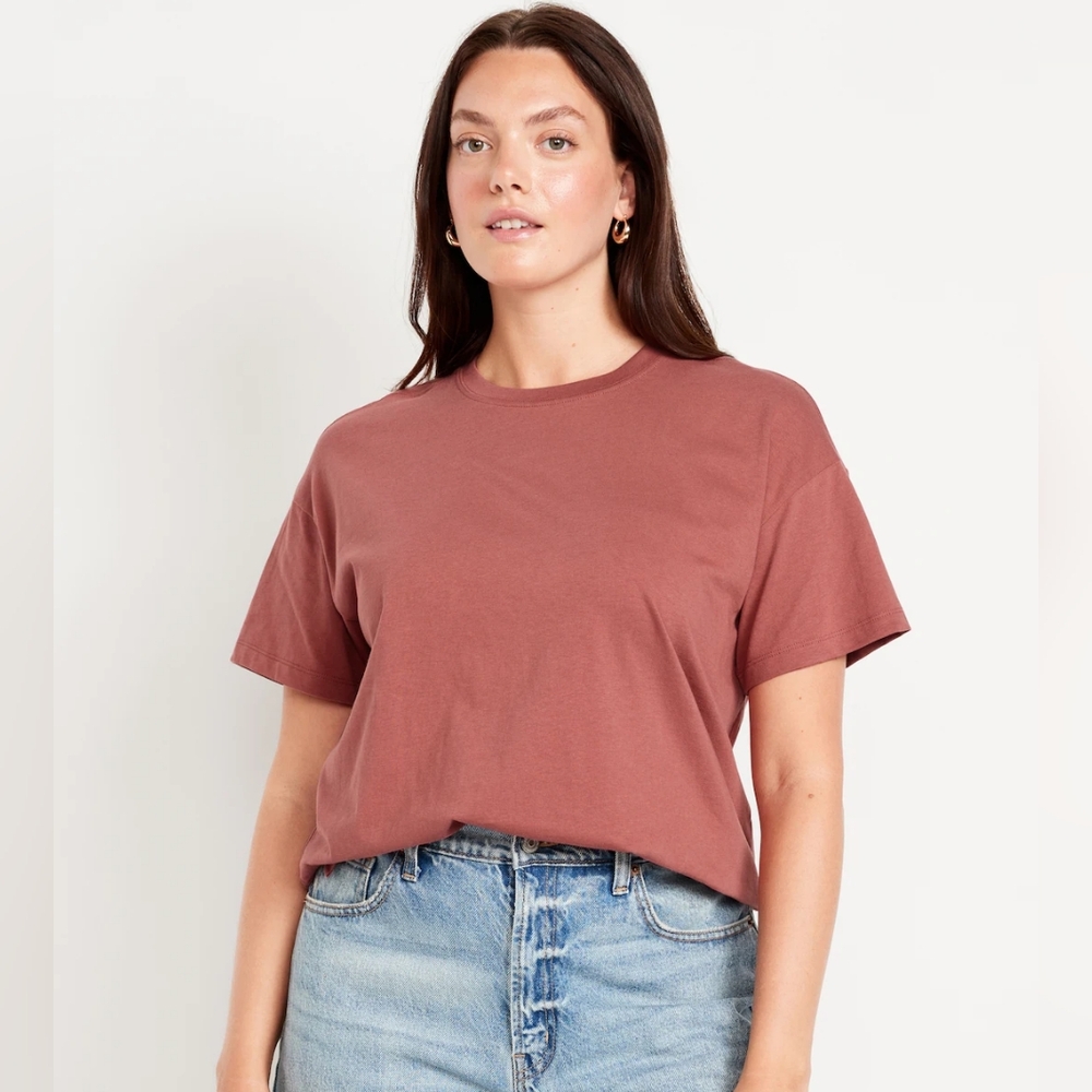 Old Navy Mauverose Vintage Boxy Tee. Size Large. NWT